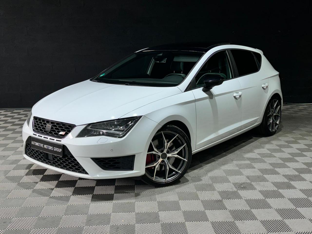 SEAT-LEON-Leon 2.0 16V TSI - 280 - BV DSG  2012 BERLINE Cupra 280 PHASE 1